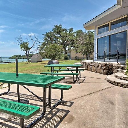 Rustic Lake Buchanan Hideaway With Game Room And Grill Tow Bagian luar foto