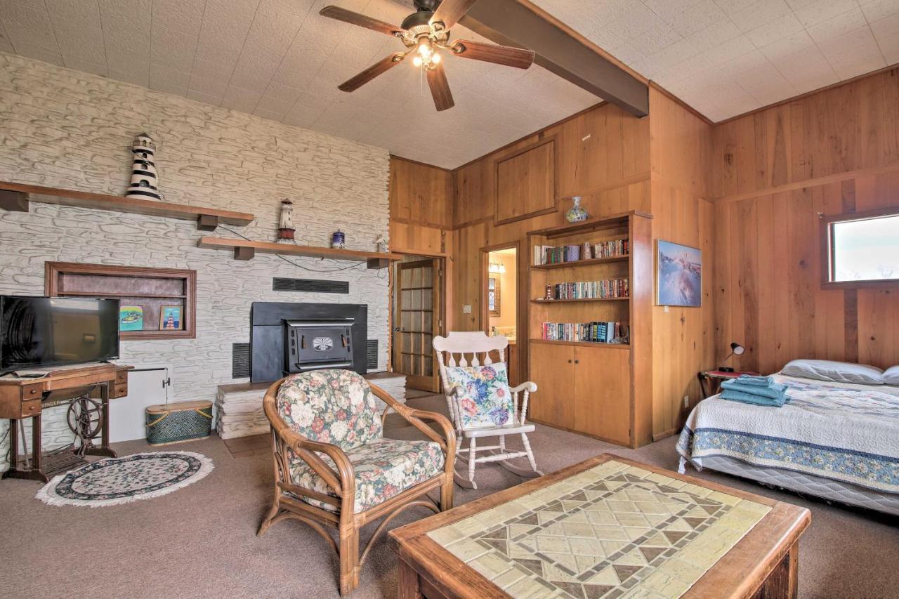 Rustic Lake Buchanan Hideaway With Game Room And Grill Tow Bagian luar foto