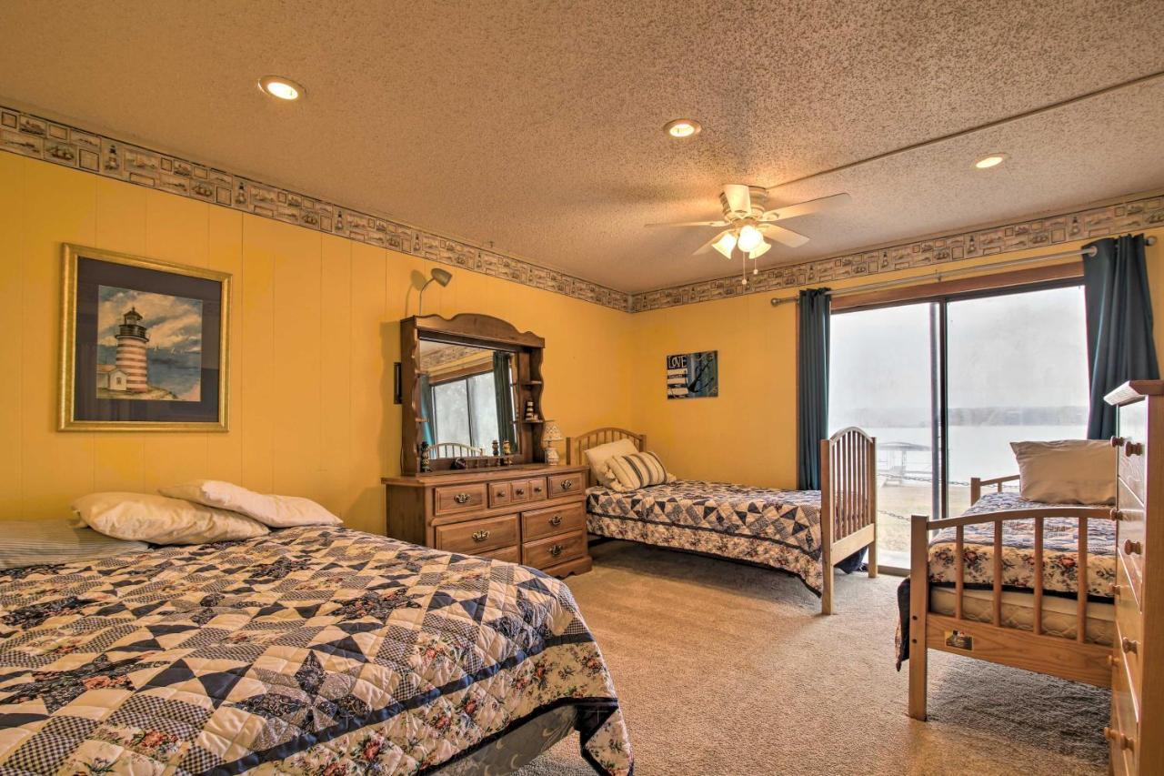 Rustic Lake Buchanan Hideaway With Game Room And Grill Tow Bagian luar foto