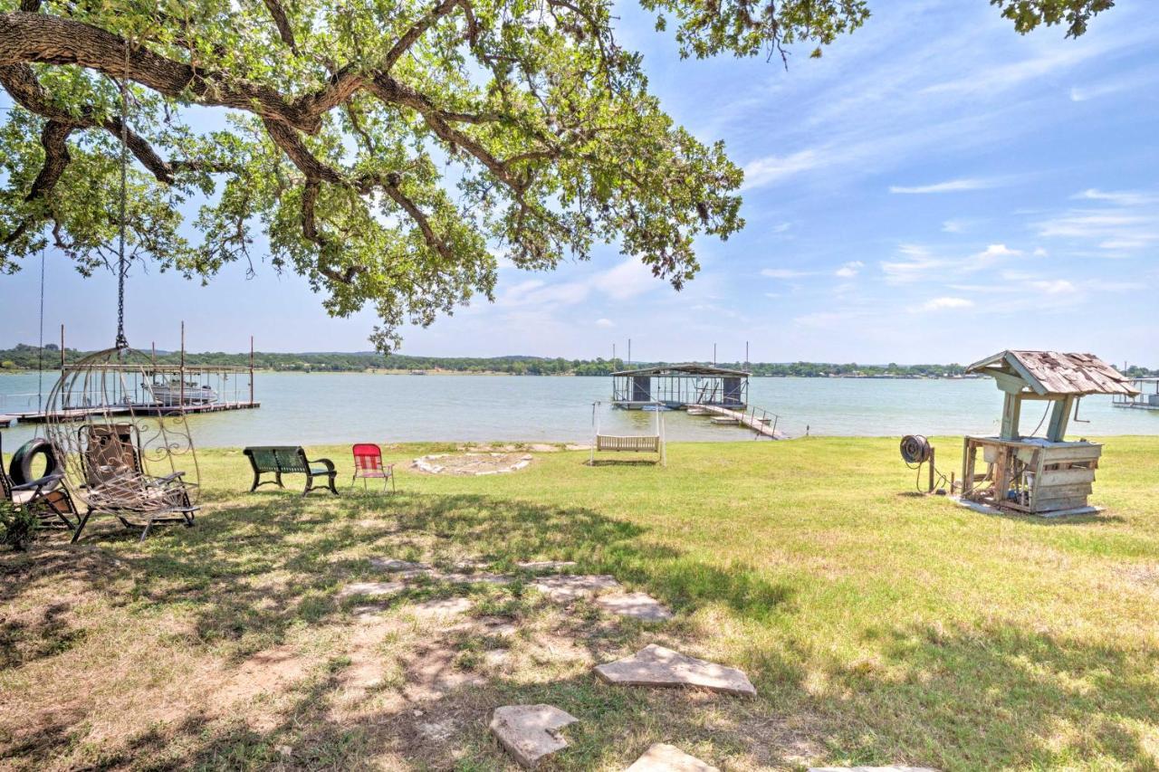 Rustic Lake Buchanan Hideaway With Game Room And Grill Tow Bagian luar foto